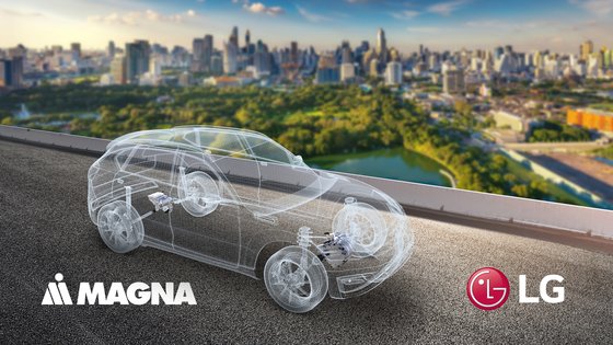LG전자와 세계 3위 자동차 부품 업체 마그나 인터내셔널이 내달 1일 파워트레인 합작사를 출범한다. LG전자 제공