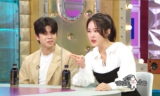 Shin Ah-yeong, a broadcaster, tells the story of getting off the program for four years because of Husband, who was living in the aftermath of Corona 19.The high-quality talk show MBC Radio Star (planned by Kang Young-sun / directed by Kang Sung-ah), scheduled to air on June 23, will feature a feature of Hey, You Can Buy Two, starring Kim Bo-sung, Kim Pro- (Kim Dong-hwan), Gri and Shin Ah-yeong.Shin Ah-yeong, a graduate of Harvard Business Schools Department of History, is a proficient scholar in four languages: English, Spanish and German.In addition, his father was known as the former chairman of the finance committee and was known as the financial gold spoon.In 2018, she married a Harvard Business School alumni younger than two years old and received attention.Shin Ah-yeong says that while his father and Husband are financial and are close to the economy, he is a tech child who entered Share this year, Brain from Harvard Business School.Shin Ah-yeong explains that he started investing in Share for the first time after his fathers retirement, saying, My father was the chairman of the finance committee and I could not make direct investment.Shin Ah-yeong is said to be surprised at all the scene by revealing a word given by his father, who was a former financial chairman, when he entered Share.One word from my father is curious.Shin Ah-yeong reveals the Share Trading Act, which adheres to his principles as a financial gold spoon and a Brain from Harvard Business School.He also said, I hear a farewell song Share song. He will appeal to Share aftereffects that he is immersed in Share and will steal his attention.Shin Ah-yeong also surprises that he got off the program for four years to go to see Husband, who was living in the aftermath of Corona 19.Shin Ah-yeong says he answers the questions of MCs Are you sorry? And it raises the question of what kind of answer he will answer.