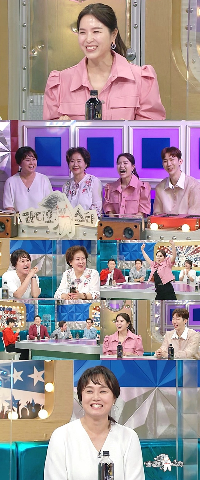 Gagwoman Kim Ji-sun confides that she suffered slums at the time of her appearance on third round.Legend entertainment third round starring Kyeong-shil Lee, Sunwoo Yong-nyeo, Kim Ji-sun and Jo Kwon will appear on MBC Radio Star broadcast on June 30th.Third round, which opened a new chapter in the group talk show, gave a big smile by opening up honest and dignified talk on various topics such as marriage, childcare, and love with middle-aged stars.Panels such as Kyeong-shil Lee, Sunwoo Yong-nyeo, and Kim Ji-sun have led to popularity by creating a Zummatainer (Aunmma + Entertainer) craze.Panels as well as guests were also noticed and loved by viewers.Kyeong-shil Lee says that there are times when he is embarrassed to see the third round again. Thanks to Sunwoo Yong-nyeo, he naturally talked about the couple.I would like to say that at that time. Even if I look back now, I recall the intense third round sense talk charm.Kyeong-shil Lee also tells the story of his son Son Bo-seung, who recently appeared in Pent House.He tells about the story surrounding the drama shooting, I came out as a student in the drama, and I actually sang in the scene of vocal music.Kim Ji-sun, founder of the pregnancy gag and who played as a birthdra in the third round, tells the reason and secret of his hastily returning to the show, saying, I returned to the third round in three weeks after giving birth to the fourth.Above all, Kim Ji-sun will take his eyes off with surprise Confessions that he experienced slums at the time of his appearance in Third Round.Kim Ji-sun is said to have told Lee Young-ja-jas advice about his troubles to Lee Young-ja-ja, who told him about his troubles at the time, and made the scene warm.