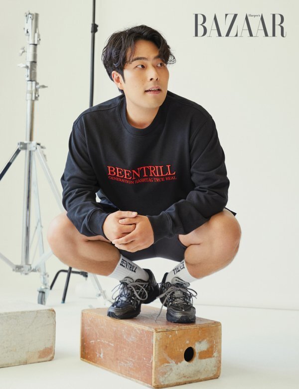 In this picture, Kim Hae-joon showed off the charm of his real boyfriend, Hunan, not the funny image he had shown.In an interview that followed the filming, Kim Hae-joon said, There is a clear point in Bazaar about this pictorial concept.In fact, I was a little embarrassed because I was not used to pretending to be so cool.As for the recent nickname of Fox in Fox after YouTube content Big Friend, I laughed at that.I know what youre talking about, but I dont mean to act on the air. I dont agree with the nickname bombing.Kim Hae-joons interviews with the pictures can be found in the August issue of Harpers Bazaar and the Harpers Bazaar YouTube channel