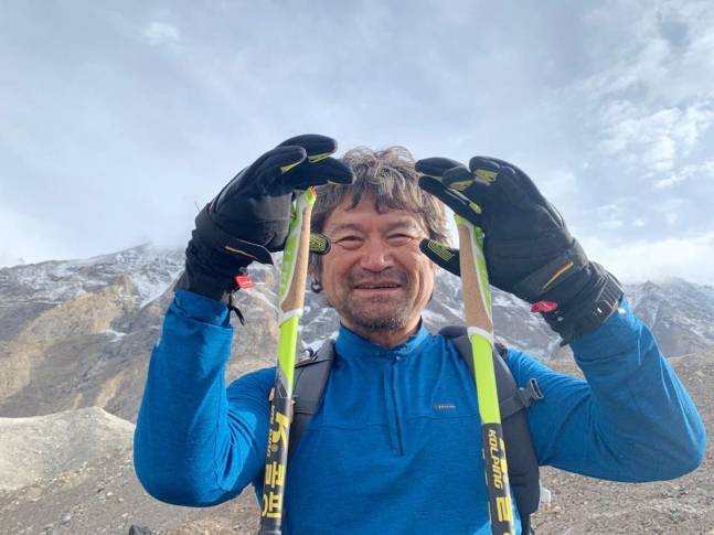 김홍빈 대장이 장애인 최초로 히말라야 14좌 완등에 성공했지만, 하산 도중 실종된 것으로 알려졌다. 대한산악연맹과 현지 등반대가 구조와 사태 파악에 나섰다. 광주시산악연맹 제공