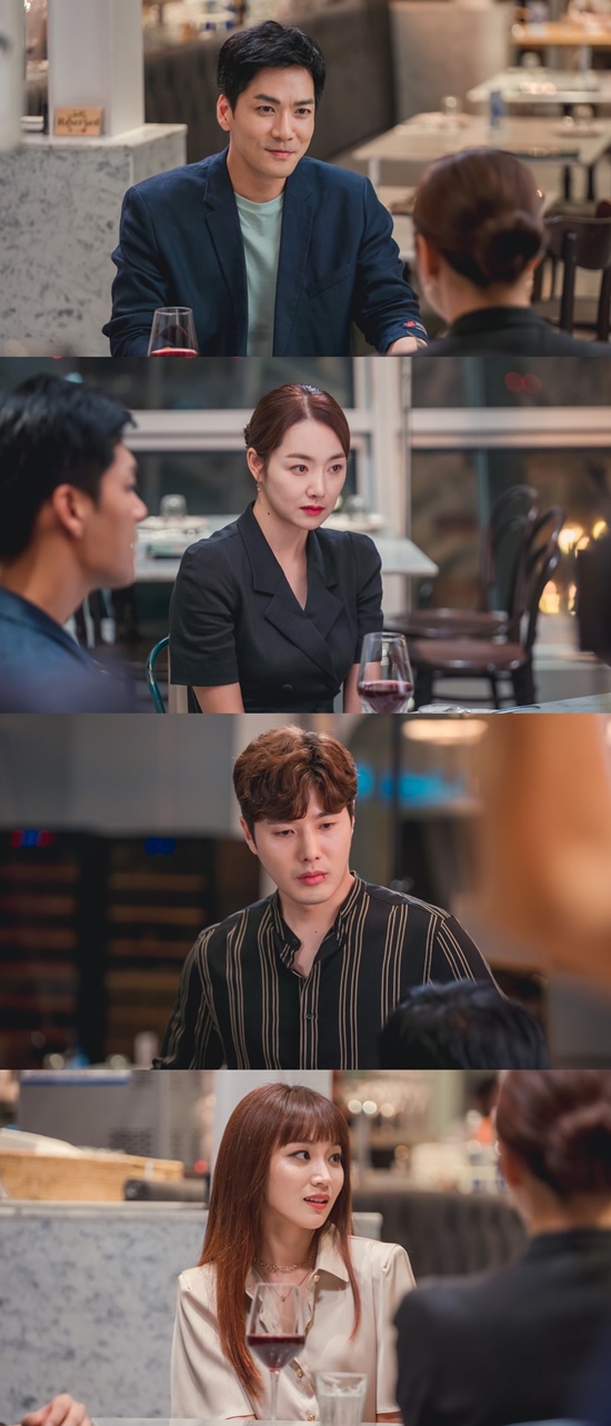 In the 14th KBS 2TV daily drama Red Guddu broadcasted on the 23rd, a strange air current is formed by the appearance of Yun hun-seok and Lee Hye-bin (Refinery people) at the scene of the date of Kim Jemma and Yoon Ki-seok (Park Yoon-jae).In the last broadcast, Yoon Ki-seok showed a deeper relationship by presenting a dress to Kim Gemma, who joined Min Hee-kyungs company Laura.Kwon Lee Hye-bin was jealous of the appearance of Yun hyun-seok, who took Kim Gemma affectionately at the company.Kim Gemma, who has been hostile to her, has also been confronted with a cynicism, rather than being intimidated.On the 23rd, Red Guddu released a steel that was captured by Kim Gemma and Yoon Ki-seok at dinner at a luxury restaurant.In the photo, Yoon Ki-seok is raising his mouth without taking the light from Kim Gemma, causing a warm Smile of viewers.Kim Gemma and Yoon Ki-seok will raise the audiences excitement index through the date scene.But for a moment, the mood changes 180 degrees, with the appearance of Yun hun-seok and Lee Hye-bin.Mystified, Kim Gemma, Yun hun-seok looking at Yoon Ki-seok, and Lee Hye-bin, a relaxed-looking figure, join the four people in a quiet nervous battle.Especially, Kim Gemma is giving a cold aura with the face of the smile missing, so I wonder where her sharp Sight is going.The red Guddu production team said, In this meeting, Kim Gemma and Lee Hye-bin, who worked at the same company, are confronted with each other, and their hostile relationship is in full swing. Also, Kim Gemma, who joined the company while knowing that he was a mothers company who left her childhood,Red Guddu will be broadcast at 7:50 p.m. on the 23rd. 15 broadcasts will be broadcast on August 9 due to the two-week Olympic broadcast from the 26th.Photo: OHS Story