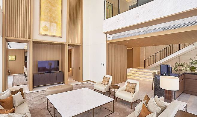 바흐 위원장이 묵는 것으로 알려진 1박 2500만원 오쿠라 도쿄 임페리얼스위트룸 모습. 오쿠라 홈페이지