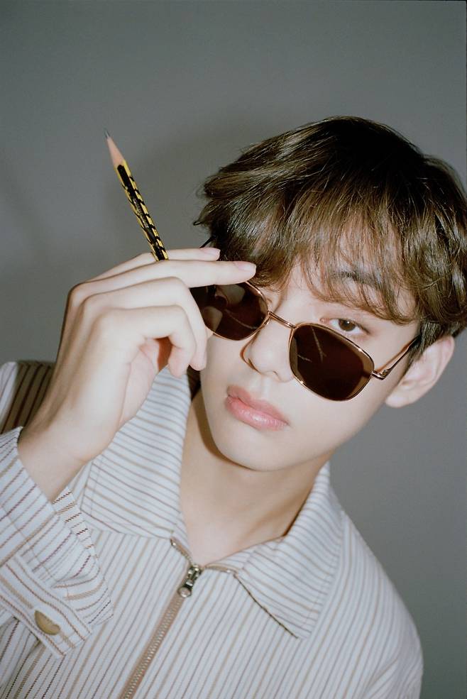 방탄소년단 뷔(BTS V)