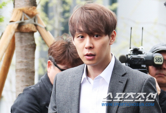 The controversial Park Yoochun is at odds this time over violating the Exclusive contract with his current agency.A recent media outlet in Japan reported that Park Yoochun is in conflict with his current agency, LeeCL.Park Yoochun has been active for the past two years after his retirement, but he has little money settled by his agency and is suffering from this, said Park Yoochun, who said he would respond to Lee CLs representative A.However, Lee CL refuted all Park Yoochuns claims.In the meantime, Park Yoochuns Theory of Ambitions has actively supported and invested in activities such as albums, overseas concerts, movies, etc., and has settled the proceeds by solving various problems of Park Yoochun.In particular, Lee CL emphasized that Park Yoochun, who helped both sides of the water, feels a human betrayal and disclosures Park Yoochuns inappropriate behavior.According to Lee CL, Park Yoochun used the companys corporate card as a personal entertainment and living expenses, and it was not a problem with Lee CL.He also insisted that he had been working together to help solve personal debt problems of more than 2 billion won.Nevertheless, Park Yoochun had GFriend, who lived together at the time, buy a luxury bag with a corporate card or use tens of millions of won in company funds for the game.Especially, the money that was non-pre-extracted at the entertainment business reached about 100 million won, and the company paid for it for a long time. However, Park Yoochun has been continuing fan meetings, mini concerts, albums, and overseas activities under the management of his agency, ReCL, since last year.In particular, Park Yoochun has recently won the Best Actor Award at the Las Vegas Asian Film Awards for his independent film Dedication to Evil.Hello, this is LeeCL.ReCL signed an Exclusive contract with 2020. 1. Park Yoochun.Lee CL is an agency that has been working as a representative of Park Yoochuns management company to help Park Yoochuns Theory of Ambitions since Park Yoochun was in JYJ activity after the dismantling of TVXQ in the past.Park Yoochun was listed as the largest shareholder on the surface because it was difficult to register as a shareholder due to debt problems at the time of its establishment as a reCL.For that reason, the largest shareholder in LeeCL is now the mother of Park Yoochun, but he has never been involved in actual management.As a reCL, there was no profit immediately after the exclusive contract with Park Yoochun, so the company representative has been trying to run the company by taking out loans personally, and eventually it exceeded 1 billion won in sales at the end of 2020.But about a month ago, I heard that Park Yoochun had violated the agreement with Lee CL and signed a double contract with Japan.This was a clear breach of the contract for the re-CL, which was in preparation for legal action by appointing a law office for Lee, who was then 2021 by Park Yoochun.8. 14. I heard that there was a report in Japan that the representative of the reCL mentioned that he had embezzled and canceled the reCL and the Exclusive contract.Shortly thereafter, 2021. 8.16. was reported from Japan to an article that Park Yoochun was pushing for a fan meeting.Mr. Park Yoochuns position on the reCL reported in Japan and others is a clear false fact, seriously undermining the honor of the representative with the reCL and the reCL.Lee CL has not been a problem even though Park Yoochun used the company corporation card as a personal entertainment and living expenses, and has been helping to solve personal debt problems of over 2 billion won.Nevertheless, Park Yoochun has been involved in giving GFriend, who lived together at the time, a corporate card to buy a luxury bag or using tens of millions of won in company funds for Game.In particular, Park Yoochun paid about 100 million won for non-pre-extraction at the entertainment business, and the company paid for it after a long time to the people concerned.As such, LeeCL was able to resume his activities such as albums, overseas concerts, and movies because he did not spare any active support and investment for Park Yoochuns Theory of Ambitions.And ReCL has solved the problems of Park Yoochun and has settled the proceeds from the activities normally.