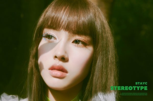 Girls group STAYC (STAYC) members Yun and Jeis new album concept photo have been unveiled.STAYC posted the first mini album STEREOTYPE (stereotype) Yun and Jeis first personal concept photo through the official SNS account on the 18th.While four concept photos were released, Yun and Jei in the photo caught the attention of those who saw the green forest in the background with pure but unique styling.Jei, who wears a pure white dress and boasts a beautiful visual and elegant atmosphere like a goddess, and a pure and funky charm with a doll-like beauty, raises questions about the concept of a new Mini album STEREOTYPE.STEREOTYPE is a new news release released by STAYDOM in about five months after its second single, STAYDOM, released in April, raising expectations in that it is the Mini album, which will be released for the first time since its debut.STAYCs first mini album STEREOTYPE will be released on September 6 at 6 pm on each online music source site.In addition, physical album reservation sales are underway through all online music sites.