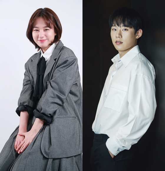 배우 안은진과 김성철이 영화 '올빼미'에 출연한다.