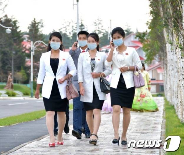 북한 대외용 월간지 조선 9월호가 공개한 삼지연시의 모습.(조선 9월호 갈무리)© 뉴스1