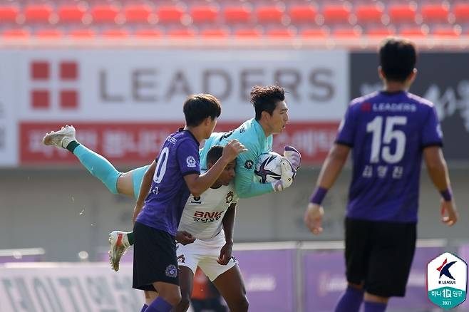 안양과 경남이 0-0으로 무승부를 거뒀다.(한국프로축구연맹 제공)© 뉴스1