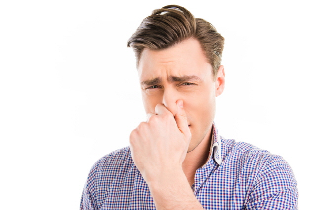 소변에서 코를 찌르는 악취가 난다면 ‘요로감염’을 의심할 필요가 있다./사진=게티이미지뱅크