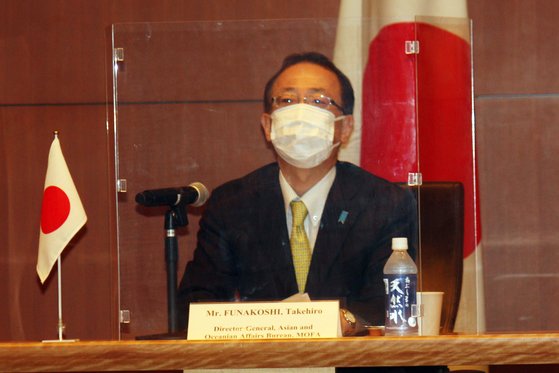 일본 측 북핵수석대표인 후나코시 다케히로 외무성 아시아대양주국장은 이날 회담에 앞서 모두발언을 통해 북한의 순항미사일 발사로 인한 위협을 언급하며 3국 공조의 필요성을 강조했다. [연합뉴스]