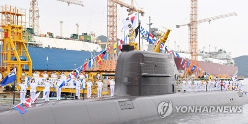잠수함발사탄도미사일(SLBM)을 장착할 수 있는 첫 국내 독자개발 3000톤급 잠수함 '도산안창호함'모습. 연합뉴스