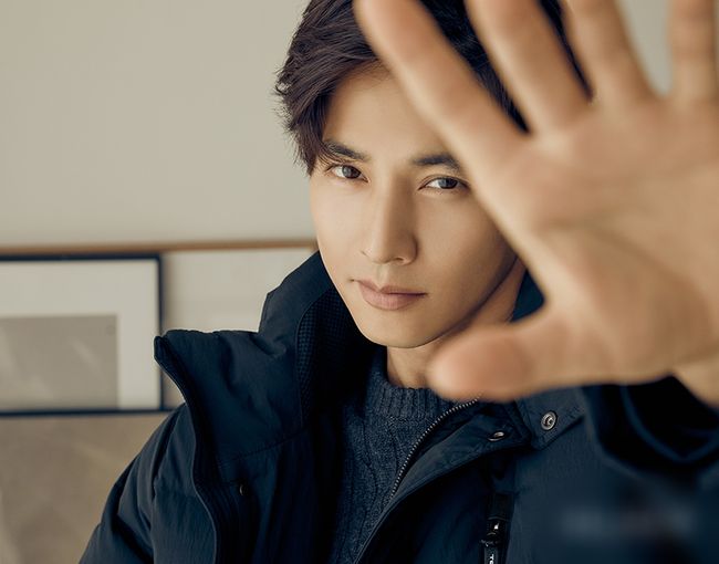 No matter how long the gap is, Won Bin is Won Bin, who once again listens to Online on visuals.On the afternoon of the 16th, a picture of Won Bins autumn picture taken with a mens wear brand was released.Won Bin in the picture is wearing a check shirt and emits a dandy charm, while wearing a casual jumper and a dandy suit.Its a perfect visual that I cant believe I turned 45 this year.In the picture on the shoulder, I feel the pure style of the drama Proposal, and in the picture wearing Jumper and jacket, it emits a profound charm.Won Bin has stopped working since the movie The Man from Nowhere in 2010.In May 2015, Won Bin said he was considering his next work when he admitted to pregnancy in three months or when he had a secret wedding ceremony in Lee Na-young and his hometown of Gangwon Province.However, even though Lee Na-young made a comeback after giving birth to the 23rd Pusan ​​International Film Festival opening film Beautiful Days in 2018, met viewers with TVN Romance is a separate book appendix, and Kim Sae-ron of The Man from Nowhere turned 22, Won Bins return to Actor is almost black.Still, its always hot Won Bin, because its the reason why mens clothing pictures, following TV AD, are also unreachable visuals and extraordinary auras.Won Bin, who does not play, is sad, but Won Bin, who has been handsome for 45 years, is just welcome.olsen offer