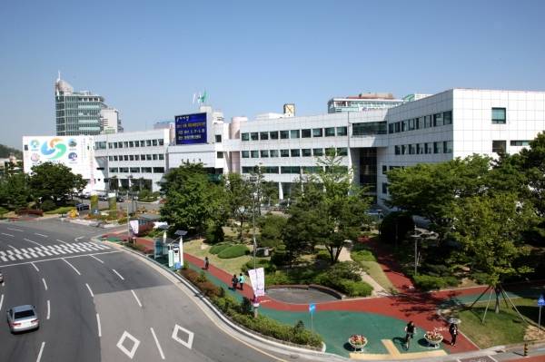 창원시청 전경 ⓒ창원시