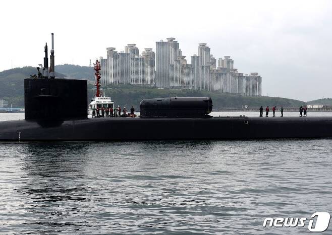 미국 해군의 오하이오급 원자력추진잠수함 '미시건' <자료사진> © AFP=뉴스1