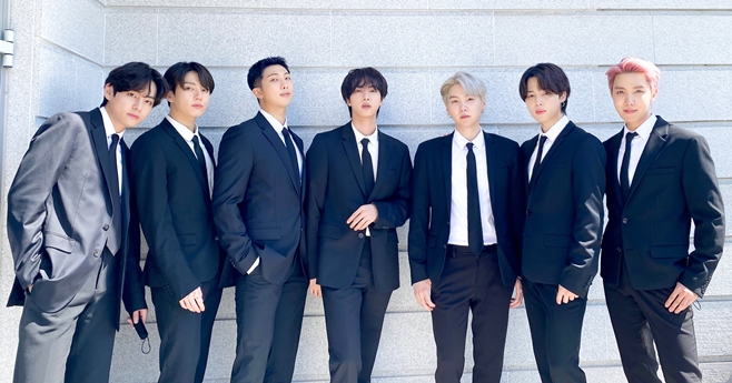 Group BTS is gathering attention with President Moon Jae-in to attend the 76th United Nations General Assembly as a presidential cultural envoy.BTS will attend the opening session of the United Nations General Assembly SEK Event Sustainable Development Goals (SDG) Moment held at 9:00 pm on the 20th and 8:00 am local time as a president SEK envoy for future generations and culture, addressing and performing on behalf of young and future generations.The United Nations General Assembly speech at BTS is the third, and the second to attend the actual event venue.Leader RM made a speech at the 73rd United Nations General Assembly in September 2018, attending the event to present the Youth Agenda Generation Unlimited of the United Nations Childrens Fund (UNICEF), and in September last year, the 75th United Nations General Assembly United, which was held online. Nations became a SEK speaker at a high-level meeting of the Health and Security Friendship Group, where all members spoke.As BTS speech time is imminent, interest in the SDG moment they attend is also growing.SDG means development that meets the needs of the current generation without hindering the ability to meet the needs of future generations.If we simply solve it, we should not indiscriminately pull or undermine the resources and joys that our descendants should enjoy in order to eat well and live well.To this end, United Nations adopted SDG in 2015, which includes 17 goals: poverty eradication, end of hunger, health and well-being, quality education, gender equality, clean water and hygiene, clean energy at the right price, quality jobs and economic growth, industry, innovation, infrastructure, inequality, sustainable cities and communities, responsible consumption and production, climate behavior, ▲ conservation of the land ecosystem ▲ peace, justice, strong system ▲ partnership to achieve goals and 169 detailed goals.By 2030, it is the concept of SDG that these 17 goals will be linked to each other, leading to three top goals: poverty eradication, human rights guarantees, and gender equality.To achieve this goal, cooperation around the world is needed. The opening session of the SDG moment attended by BTS is an event to promote cooperation around the world and promote global citizenship.Global Citizen Live event, which will be broadcast live on six continents for 24 hours on the 25th, is also part of this event.BTS also participates in this event.