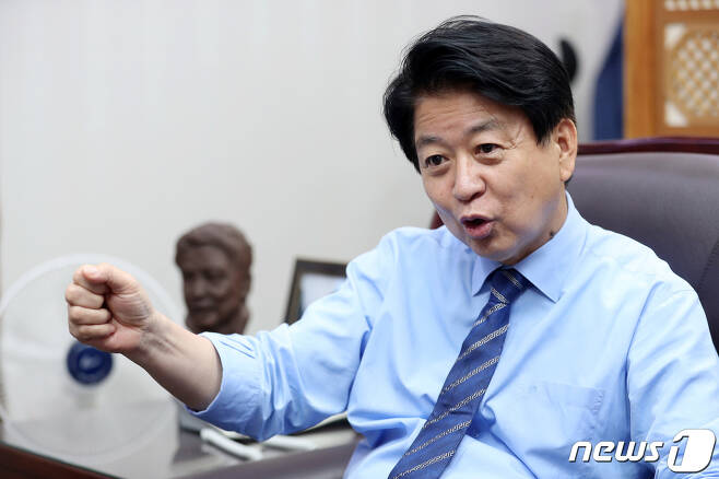 노웅래 더불어민주당 의원이 13일 뉴스1과 인터뷰를 가졌다. 2020.8.13/뉴스1 © News1 박세연 기자