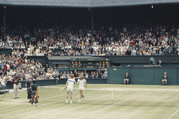 1981 윔블던 결승에서 매켄로에게 패한 경기는 보리의 테니스 인생에 큰 전환점이 되었다(사진 GettyimagesKorea)