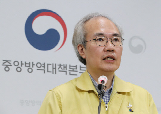 권준욱 중앙방역대책본부 제2부본부장. 연합뉴스.