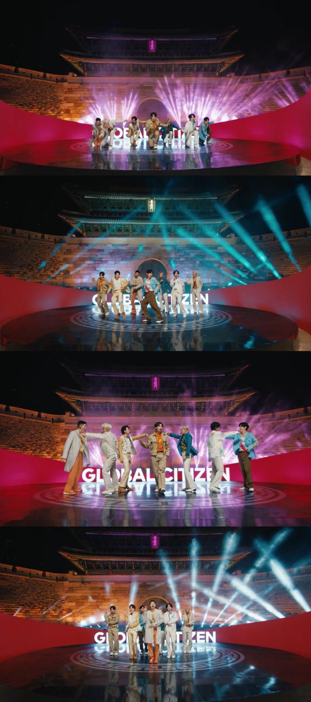 그룹 방탄소년단이 26일 유튜브로 생중계된 '2021 글로벌 시티즌 라이브'의 첫 공연 주자로 나서 숭례문 앞에서 '퍼미션 투 댄스'를 공연하고 있다. 빅히트뮤직 제공