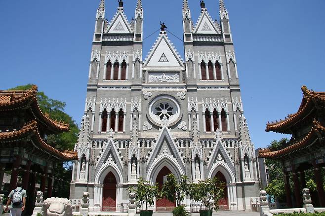 북경의 천주교 북당. 청나라 때 북경엔 동서남북 네 곳의 성당이 있었다. 조선 최초의 영세자 이승훈이 세례 받은 곳이다. /이준갑 교수 제공