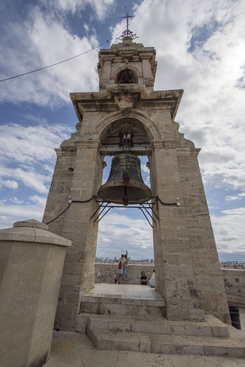 70m 높이에서 도심 풍광을 파노라마로 조망할 수 있는 발렌시아 대성당의 미겔레테 종탑.