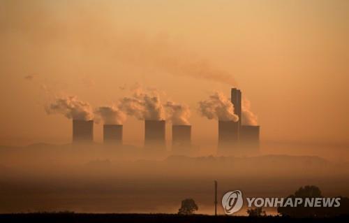대기 수은오염 주범 중 하나인 석탄 화력발전소 [로이터=연합뉴스]