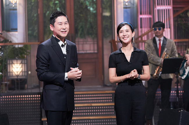 Actor Cho Yeo-jeong will be on the SNL Korea host.The Coupang Play original comedy show SNL Korea, which will be released on October 2, will feature an irreplaceable actor Cho Yeo-jeong, who challenges various comic contests with excellent acting ability.First, Cho Yeo-jeong will transform from a corner Rocket Girlfriend to a customized lover for each situation, stimulating the laughter button with a breathtaking couple with Kwon Hyuk-soo, and in Mosol Escape GYM, he will break down into an attractive Jolly health trainer that captures the hearts of members.In the Meta Tour corner, we will digest the guide Character, which provides a breakthrough virtual overseas trip service in line with the Corona 19 era, and raise expectations that the robbing will also cause laughter.In addition, at the AI Department Store employee Giga Summertime corner, AI employees at luxury stores will transform into Giga Summertime, and will burst into laughter with Gigafuni and super-class chemistry.Finally, the Yeongyo in the movie parasite, which shines in the 42nd Academy Awards ceremony, once again predicts the resurrection, which stimulates curiosity.Shin Dong-yup, Chung Sook and Gitaek will be the crews of Cha Chung-hwa and Jung Hoon, respectively, and Kim Min-kyo, Jung I-rang and Kwon Hyuk-soo will join the role of Doctor, which will give a smile to the rest of the year with a richer breath.