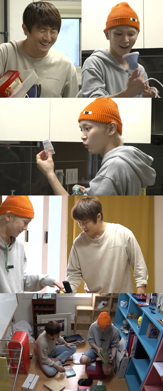 MBC I Live Alone, which will be broadcasted at 11:10 pm on the 15th, will show SHINee Key, who visited Kian84s weather and out-of-the-way house.Kian84 invited SHINee Key as its last guest a month before moving.The two men, who were trapped in code hell at the no-deal meeting and boasted of the chemistry of the hallucination, formed Kian Brothers and anticipated the birth of a best friend who is connected to the drama and drama.Key claims to help Kian84 organize the move, but he is surprised by the scenery in front of him.The interior of Kian84, which has broken stereotypes from clothes on the floor instead of the closet to steam legs in the center of the kitchen, will cause a laugh.For a moment, Kee is perfectly adapted to the Kian84s weather-and-surround house, and Kee enjoys a subtle sense of stability, saying, When you come to this house, you live in the flow of consciousness.Rather, toward the bed and the height to become a body, Kian84 was embarrassed to say, Do not lie down! Move fleas.Kian84 also shared the energy of the golden toad that he kept deep in his house, saying, It will be a good thing for the key to the solo comeback.The news that the key to touching the golden toad as if possessed won the first solo album at Show! Music Center on the 9th, and attention is focused on the effect of the brilliant (?).The house arrangement of Kian84 begins with the initiative of the housekeeper.At this time, the two people who discovered the remains of Kian84 Grandmas Boy shared their longing for Grandmas Boy, who died, saying, I can not give up this.Behind the Kian Brothers, who is immersed in the house, the red refrigerator from the no-deal (?) steals attention.I still wonder what fate the refrigerator will be like without finding the right electric code.The chemistry of the hallucinations to be shown by Kian Brothers can be confirmed through I Live Alone, which is broadcasted at 11:10 pm on the 15th.Photo: MBC
