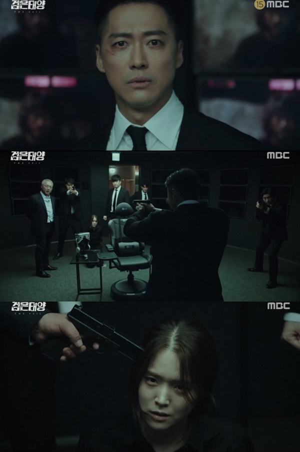 The Veil Namgoong Min found out the truthOn MBCs Golden Earth Drama The Veil, which aired on the 15th, Han Ji-hyuk (Namgoong Min) found out that he was the one who killed his colleague.Han Ji-hyuk said, The same was true for Kang, too. He came to see me and had a sudden accident. It is clear that someone intentionally caused an accident.There is only one place in our organization that can do such a thing, he added.Jay Yoo (Kim Ji Eun) said, My thoughts are different: Agnaldo Timóteo Lee Dong-chul died a year ago.If you tried to intervene in the election using Lee Dong-chul, why did you kill him? He asked, Did you think that someone other than the Commerce Association would have intervened? Is there someone who killed Ri Dong-cheol? Do Jin-sook (Jang Young-nam) is a car window, he said. You know him well.The conductor, for his own performance, abducted our Father.He also said, I met the conductor yesterday. I heard you asked me to install a wiretapping program on my cell phone.Han Ji-hyuk, who heard this from the beginning, said, If you turn around like this now, you may have to meet with the enemy next time you meet.Lee In-hwan (Lee Kyung-young) met with Jay Yoo.Lee In-hwan asked Jay Yoo, Have you ever thought about the future of our organization? I do not know how much data is accumulated on portals and SNS corporate servers a day.What if our organizational power and the largest IT company in Korea combine information collection power? He took him to a basement full of computers.There was the word Argos on the monitor, and Jay Yoo asked, Is it linked to this system planet? Lee In-hwan said, I have a quick eye.It is connected directly to the backdoor dedicated to the planet, he said. It is a beta version now, but this allows you to see the data collected on the planet at a glance. When one Jessie J asked, What are you doing here? Lee In-hwan said, Now Im working on tracking back Mohammad Mosaddegh.Now do you understand why I brought you here? Back Mohammad Mosaddegh and Do Jin-sook met. I can think of what it means now, but I wanted to say something.I wanted to explain what happened to Agnaldo Timóteo if you gave me a chance, said Back Mohammad Mosaddegh, you tell me once.Its you, Baro, who made me do this who I am, he said.At the same time, the NIS staff who were wiretapping their meeting prepared a sniper at the meeting place.One Jessie J, who noticed the sniper, texted Han Ji-hyuk, Stop snipering, hurry, and when he found the sniper, he shot a car and made it possible for back Mohammad Mosaddegh and Do Jin-sook to notice.Back Mohammad Mosaddegh was able to avoid guns thanks to his men, and at the same time the bomb exploded, creating tension for the viewer.After that, Han pointed at the back Mohammad Mosaddegh with a pistol and demanded a conversation. My goal is one thing: to find and remove the enemy.Its never changed. Its just the surroundings. Youll understand. What that means. Were like each other.I think you want revenge, but you have to be clear before then, is it for your dead colleague or for yourself?There can be a different number of Grand prizes, he said. I do not remember the past. Wait a minute.The past will come back and bite your neck. Jay Yoo said, Is it Lee In-hwan who made Father like that? Did he make you like that a year ago?I apologized for the boat that Mohammad Mosaddegh escaped from the Han River earlier in the day, and I could not tell while approaching.Han Ji-hyuk asked, What would you do if he was a real father? Han Jessie J said, What if you can put Lee In-hwan on the brink with this? Is it our colleague?I asked.Han moved to Planet, where he encountered Lee In-hwan. Han Ji-hyuk said, Was it you?A year ago, I planned the planning mission of Lee Dong-chul, and in the process I leaked a list of our colleagues who were active in China. When the plan failed, I killed Lee Dong-chul and tried to remove my colleagues and me who knew it. Lee In-hwan, who had been in a nervous battle with Han Ji-hyuk, took Jay Yoo as a hostage.Before coming here, Han Ji-hyuk planned with Kang, and he said, Now my last video will arrive, and there is all the truth.If I fail to secure evidence for Lee In-hwan, please disclose it where everyone is. Meanwhile, the director and the executive gathered in one place, and they saw the last video sent by Han Ji-hyuk. However, Han Ji-hyuk in the video said, It is Han Ji-hyuk Baro who killed your colleague.Meanwhile, MBC Drama The Veil is a story about the NISs best field agent who disappeared a year ago returning to the organization to find an internal traitor who dropped himself into hell.It airs every Friday and Saturday at 9:50 p.m.Photo MBC broadcast screen capture