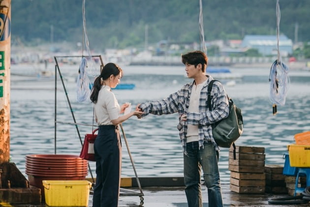 tvN '갯마을 차차차' /사진=스튜디오드래곤 제공