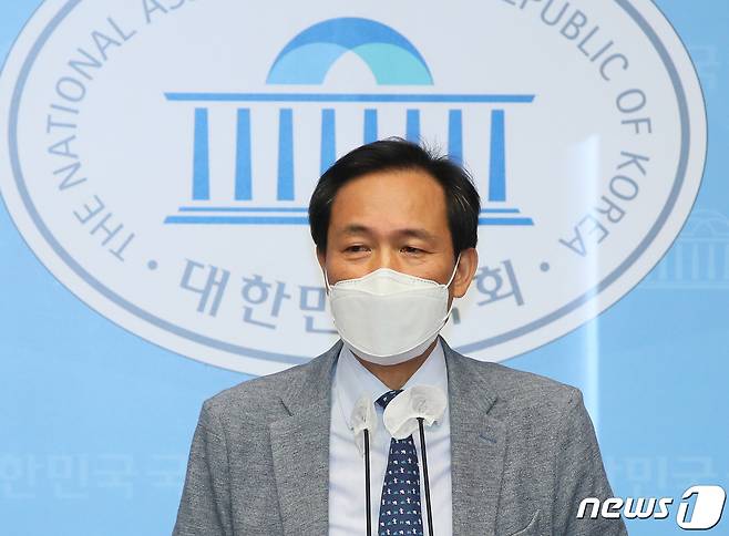 우상호 더불어민주당 의원./뉴스1 © News1 구윤성 기자