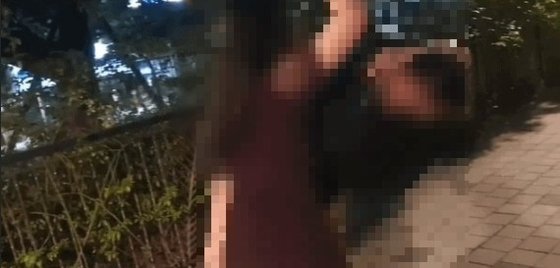 20대 만취 여성에게 폭행당한 40대 남성이 공개한 사진. [온라인 커뮤니티 보배드림]