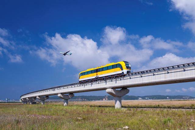 인천국제공항 자기부상열차. 인천국제공항공사 제공