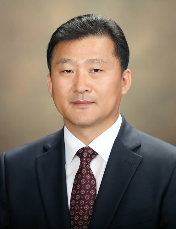 윤웅걸 법무법인 평산 대표변호사.