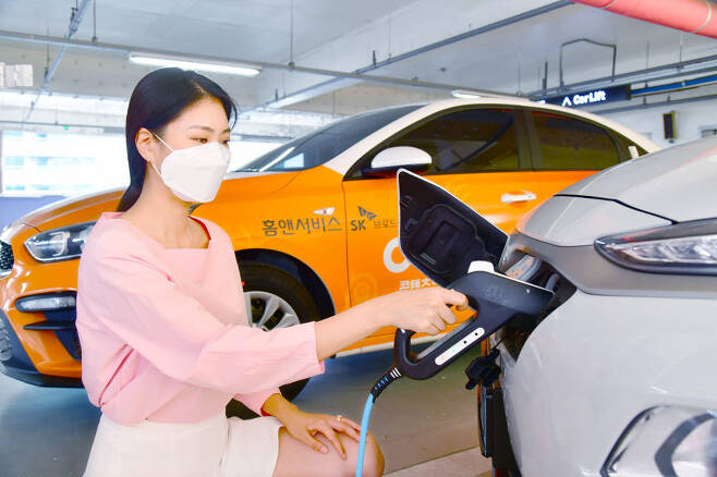 지난 9월 SK브로드밴드가 자회사 홈앤서비스를 통해 전기차 충전 사업에 진출했다.