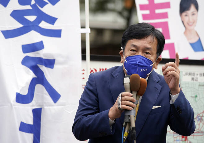 에다노 유키오 입헌민주당 대표가 19일 선거유세를 벌이고 있다. 도쿄｜EPA연합뉴스