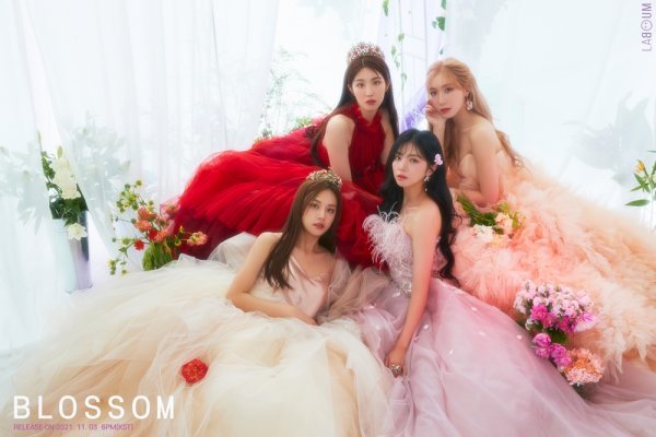 On the 24th, LABOUMs official SNS channel revealed the group concept photo of the mini 3rd album BLOSSOM (Blossom), raising the comeback fever.In the public image, LABOUM boasts a mature beauty among colorful flowers in the background of white curtains that make the innocent visuals more prominent.LABOUM is a dress styling that gives a gorgeous but soft feeling, creating a mysterious atmosphere like a fairy tale queen.Especially, starting with So-yeon, which gives pink sweetness, four-colored flower beauty, including intense red human rose advance, Haein, the main character of purple lilac, and Ahn Sol-bin, the personification of innocence, are all revealed and are causing the entrance of global fans.In addition, the four members gaze at the camera with a faint yet dreamy eye, and emit a fascinating and unique charm.As the group image was finally opened following the personal concept photo of So-yeon, Jin Ye, Haein and Ahn Sol-bin, which was released earlier, expectations for LABOUMs mini-album BLOSSOM are rising.LABOUM, which has shown a different ease and elegance with a picture-like Teaser image, is focused on what concept it will attract the public in this new book.LABOUM, which has been attracting attention with its retrospective and lovely Imagination Plus, will start preparing for a full-fledged comeback by opening various contents such as track list, highlight medley, and teaser video in succession following mature personal concept photo and group image.LABOUM is also paying a lot of attention as it is the first album to be released after the reorganization of the four-member system.LABOUM will release its mini-three album BLOSSOM through various sound One sites at 6 pm on November 3.Photos for Interpark Music Plus