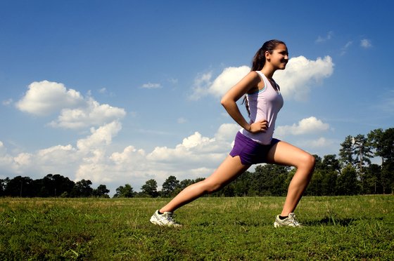 햄스트링 근육은 허벅지에 뒤쪽에 있어 순간적으로 빠르게 달리기를 할 때 근육이 늘어나면서 힘을 쓰는 곳으로 항상 부상 위험이 많은 근육이다. [사진 pixnio]