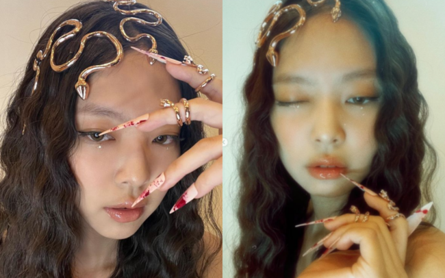 BLACKPINK Jenny Kim shows off her Halloween makeupOn the 31st, Jenny Kim posted several photos on her instagram saying Happy Halloween.The photo shows Jenny Kim challenging her eerie makeup for Halloween.Jenny Kim completed the Halloween vibe by placing snake-shaped decorations on her head, and a long nail tip with blood stains on her nails.Also, Jenny Kim added a devil-shaped emoji to the post, adding a Halloween mood.Especially, Jenny Kims alluring charm, which makes the viewers fall into the halloween makeup, is admirable.Meanwhile, BLACKPINK, which includes Jenny Kim, recently confirmed the steady love of global fans by breaking the YouTube view of 500 million views of the regular 1st title song Lovesick Girls Music Video.jennie Kim SNS
