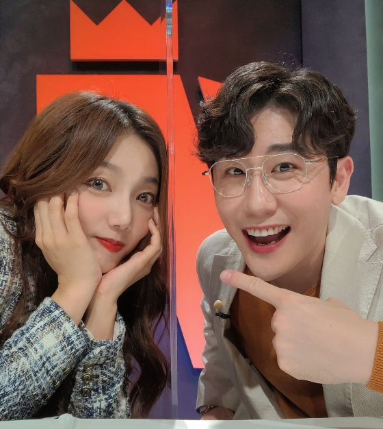 Lee Chae-young wrote on his instagram on the 2nd, Come to the World of True Chicken! South KoreaChicken.This Friday night at 11 oclock first broadcast and two photos were posted.On the other hand, South Korea Chicken Daejeon, which Lee Chae-young and Young-tak are judges, is a K-Chicken World project conducted by the cooking masters of the middle class on the theme of Korean soul food and Chicken, the nations first start-up.Cookers from all over the country are taking a culinary survival over the development of a Chicken recipe to draw a stroke of K-Chicken.Lee Yeon-bok, Chung Ho-young, Song Hoon, Kim Poong, Jung Sung-ho, Yeongtak, Park Seul-gi, Lee Chae-young, Lee Hye-sung,It will be broadcast simultaneously on SBS FiL and MBN at 11 pm on the 5th.