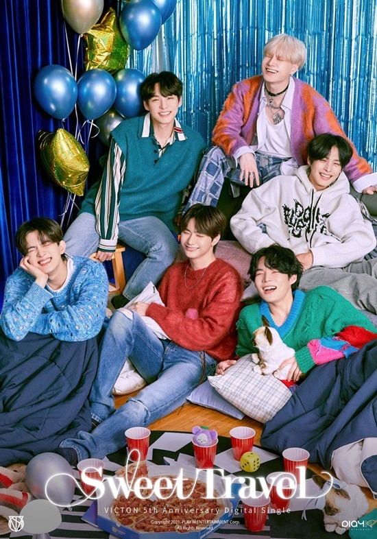PlayM Entertainment released a music video Teaser for the digital single Sweet Travelzoo, which commemorates the Vikton five-year anniversary, through the official SNS and YouTube channels at 0:00 on the 8th, raising fans expectations.The members of Victon in the Teaser, which was released for about 30 seconds, showed off their mature, perfect visuals, and at the same time, extended their hands and handed flowers, giving them the feeling of inviting them to a five-year anniversary memorial party, which will be a sweet trip.The cool guitar riffs and the melody of Sweet flowing throughout the Teaser attracted the ears and amplified the curiosity about the new song.Sweet Travel, a fan song released by Victon for the debut five-year anniversary, is a song that I hope the lives of fans who have been with Victons time will always feel like a sweet trip.Six members of Victon participated in the lyrics to add authenticity to the message they wanted to convey to their fans.Victon released a high-quality song in 2016 including Pretty Pretending and May Ae, and succeeded in making a brilliant re-leaping by winning the first music broadcast in three years in debut in 2019.Vikton, who boasted a solid upturn with his record of self-best as his first album earlier this year, announced the digital single Sweet Travel commemorating five-year anniversary on the 9th and is expecting to have a special time with fans by holding fan meeting on both December 4th and 5th.On the other hand, the Victon five-year anniversary fan song Sweet Travel will be available at 6 pm on various major music sites on the 9th.picture