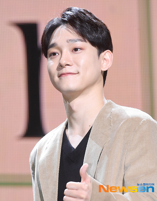 EXO Chen wife pregnancy secondOn November 16, Chens wife is currently pregnancying her second child.Chen announced her marriage with her non-entertainment girlfriend in January last year and held her first daughter in her arms on April 29 of the same year.Meanwhile, Chen entered the training camp on October 26 last year and is carrying out the duty of defense.Chen, who made his debut as an EXO member in 2012, released hit songs such as Run, Addiction, Cole Me Baby, Monster, Cocobab and Love Shot, and was loved as a top idol.He also showed vocalist aspect with unit activity, OST and solo album.