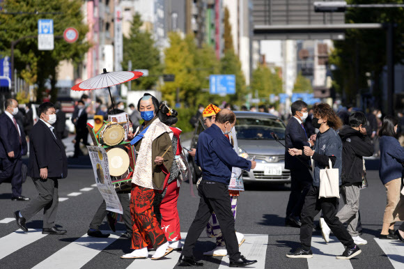 지난 25일 일본 도쿄 도심모습. AP/뉴시스
