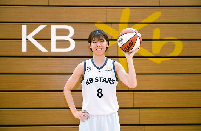 여자프로농구 청주 KB 김민정. 프리랜서 김성태