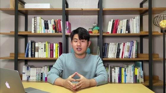 탈북민 김금혁씨가 자신이 운영하는 유튜브 채널 '난세일기'에서 탈북 과정을 설명하고 있다. 유튜브 캡처