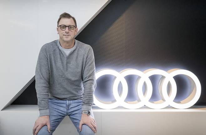 제프 매너링 아우디 코리아 사장은 국내 전기차 보조금 정책이 바뀌어도 가격을 인하하지 않겠다고 밝혔다. /김지호 기자