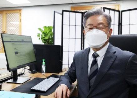 사진=디시인사이드