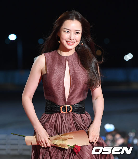 Actor Lee Ha-nui responded to the fans support by revealing his impression of marriage directly while attracting a lot of attention with surprise marriage every day.Lee Ha-nui posted photos on the SNS on the 22nd, saying, I am a photographer again today  Thank you for the congratulations and encouragement!In the public photos, Lee Ha-nui has been working as a model for a long time and has been shooting pictures of underwear Borland.Lee Ha-nui in the photo showed a bright smile as well as a new bride, wearing a white dress costume and showing joy.In particular, Lee Ha-nui added, I will live in return for the love with good acting and activity.With the announcement of the previous marriage, fans support and interest for Lee Ha-nui has soared more than ever. Lee Ha-nui is said to have responded to this on SNS.Lee Ha-nui marriages her boyfriend, who was in love on the 21st.The two sides replaced the ceremony with the marriage ceremony, with only the families of both families attending, considering the groom, not the entertainer.Lee Ha-nuis agency, Entertainment, announced the marriage of Lee Ha-nui on the day of the Vow ceremony and strictly guarded security.He also asked for the Husband of Lee Ha-nui, a non-entertainer, to refrain from excessive Guess and privacy.Nevertheless, in the YouTube channel Entertainment Behind Lee Jin-ho, Lee Ha-nuis Husband is known as Office workers, but it is said that it has a lot of money, and It seems that the marriage is made up of one stroke because it has tremendous financial power and determination.The actual Lee Ha-nui is getting more attention than ever right after the marriage announcement.He also played a title role in SBS drama One the Woman this year and played a big role in two roles.Lee Ha-nui, who was from Miss Korea and widely promoted Korean beauty.After his debut, he was loved in various works, and he continued to expect good performances and activities in surprise marriage.Lee Ha-nui, who has been celebrated and celebrated in the second act of his life, is attracting attention.Lee Ha-nui SNS, DB.
