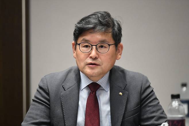 박진호 한국에너지공대 연구부총장